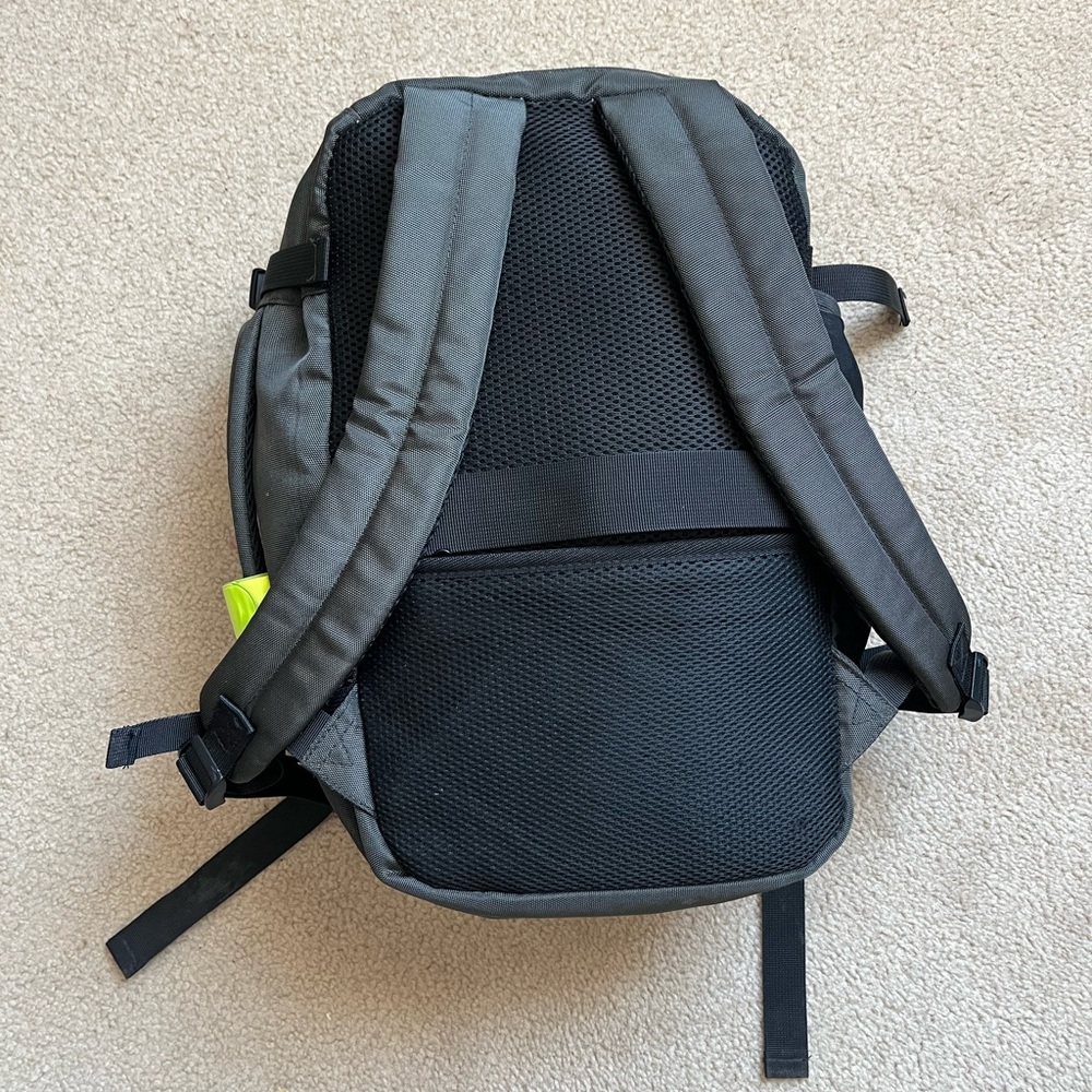 Gray Men's Backpack - Picture 3 of 3